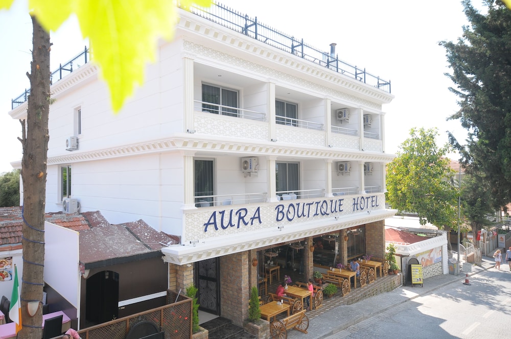 Aura Boutique Hotel